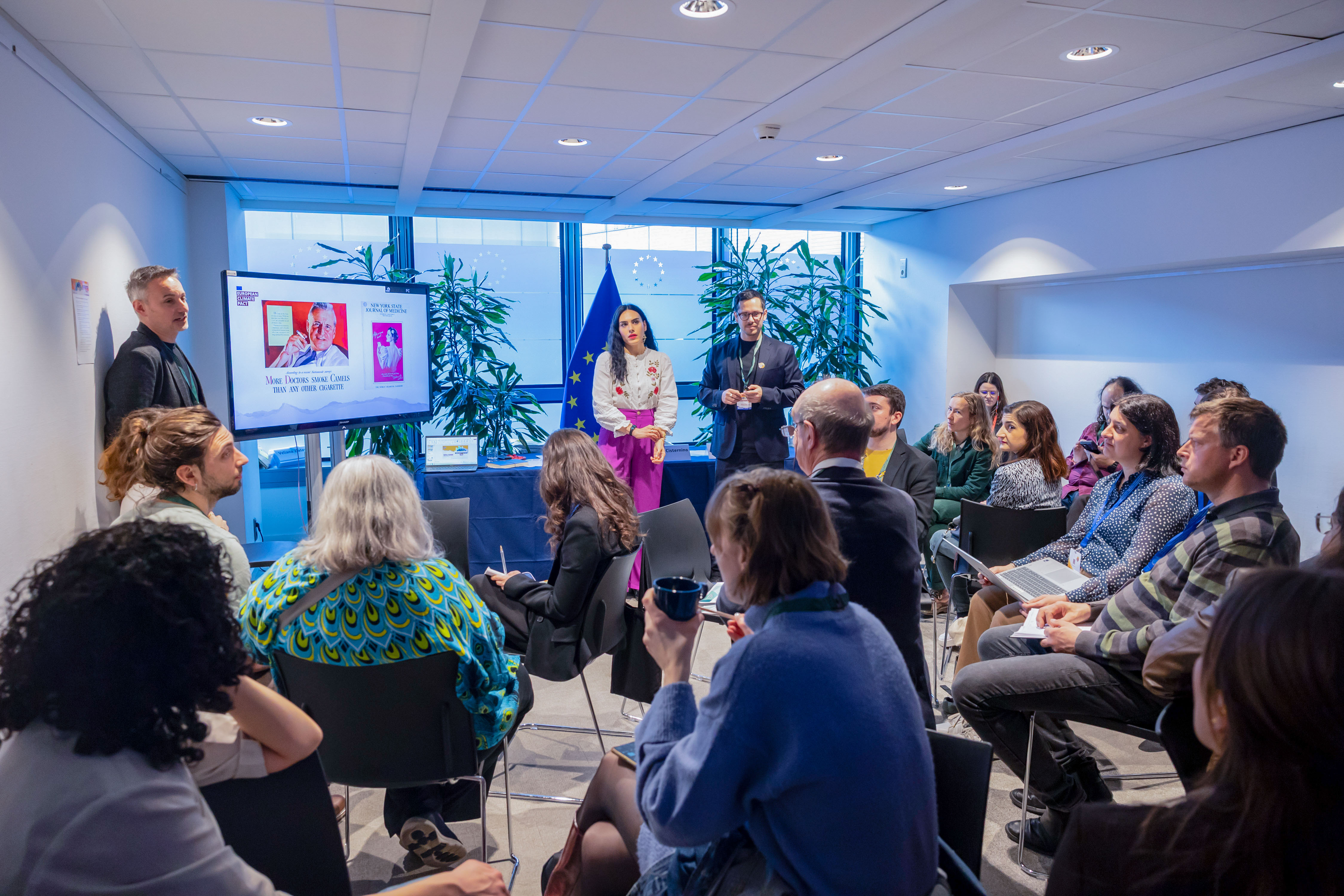 Participants learned how to spot disinformation in real time 