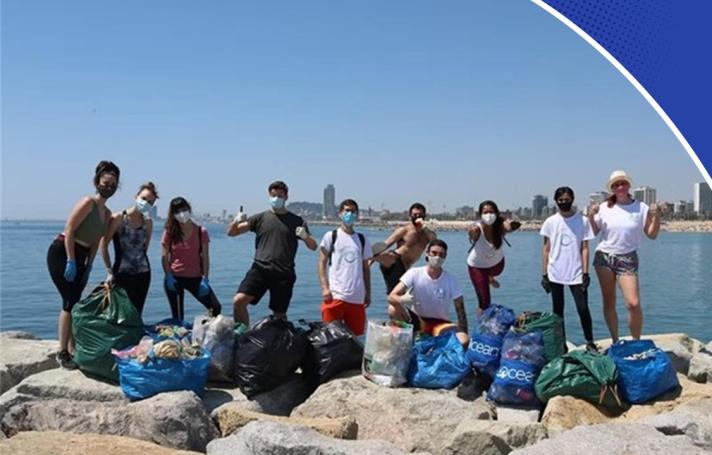 Michaela has teamed up with local volunteers in cities across Europe, including in Barcelona. 