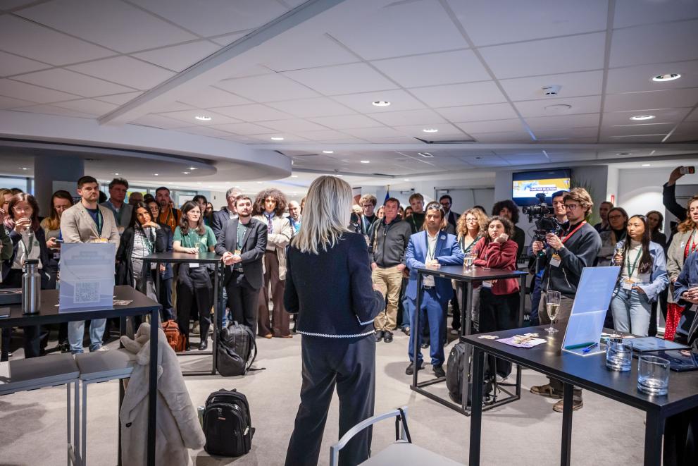 The Community Day closed with a toast to the Pact community 